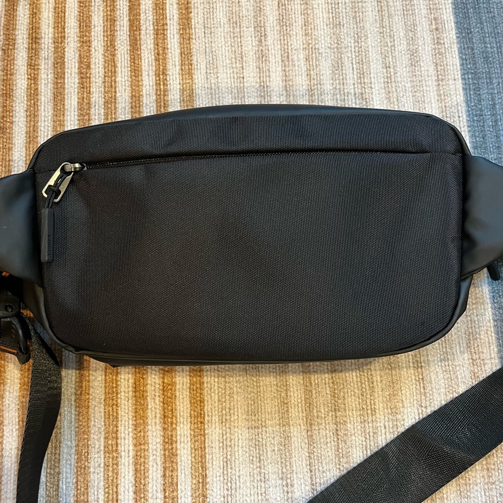 Inateck Black Crossbody / Sling Bag 13” x 6” – Water-Resistant - Picture 2 of 10